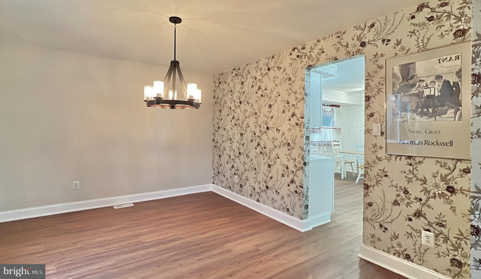 63 Hartford Road Sewell, NJ 08080 - Photo 10 of 35