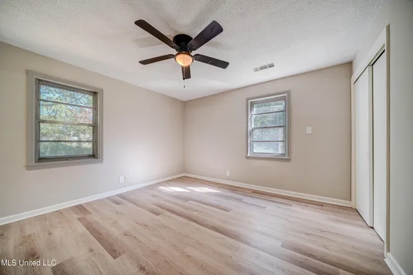 $229,999 | 7384 Woodland Drive, Olive Branch, MS 38654