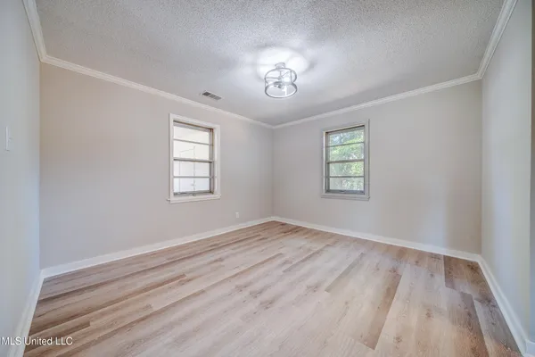 $229,999 | 7384 Woodland Drive, Olive Branch, MS 38654