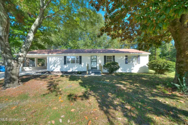 $229,999 | 7384 Woodland Drive, Olive Branch, MS 38654