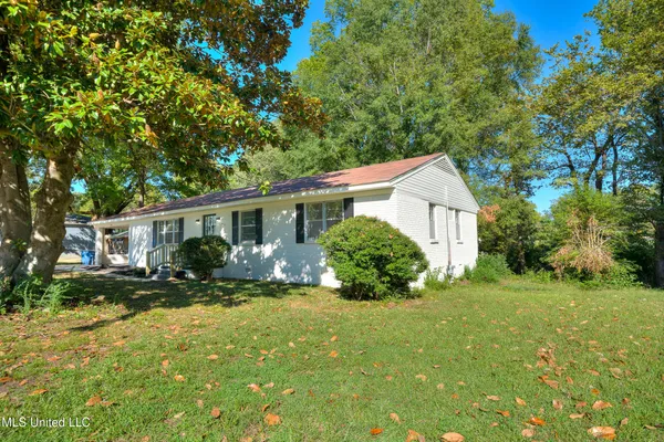 $229,999 | 7384 Woodland Drive, Olive Branch, MS 38654