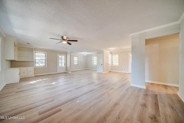 $229,999 | 7384 Woodland Drive, Olive Branch, MS 38654