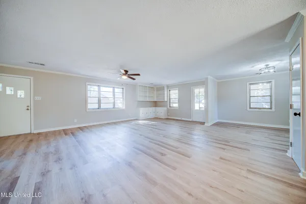 $229,999 | 7384 Woodland Drive, Olive Branch, MS 38654