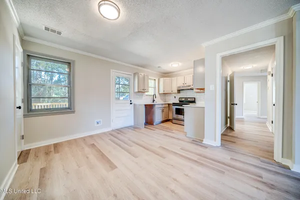 $229,999 | 7384 Woodland Drive, Olive Branch, MS 38654