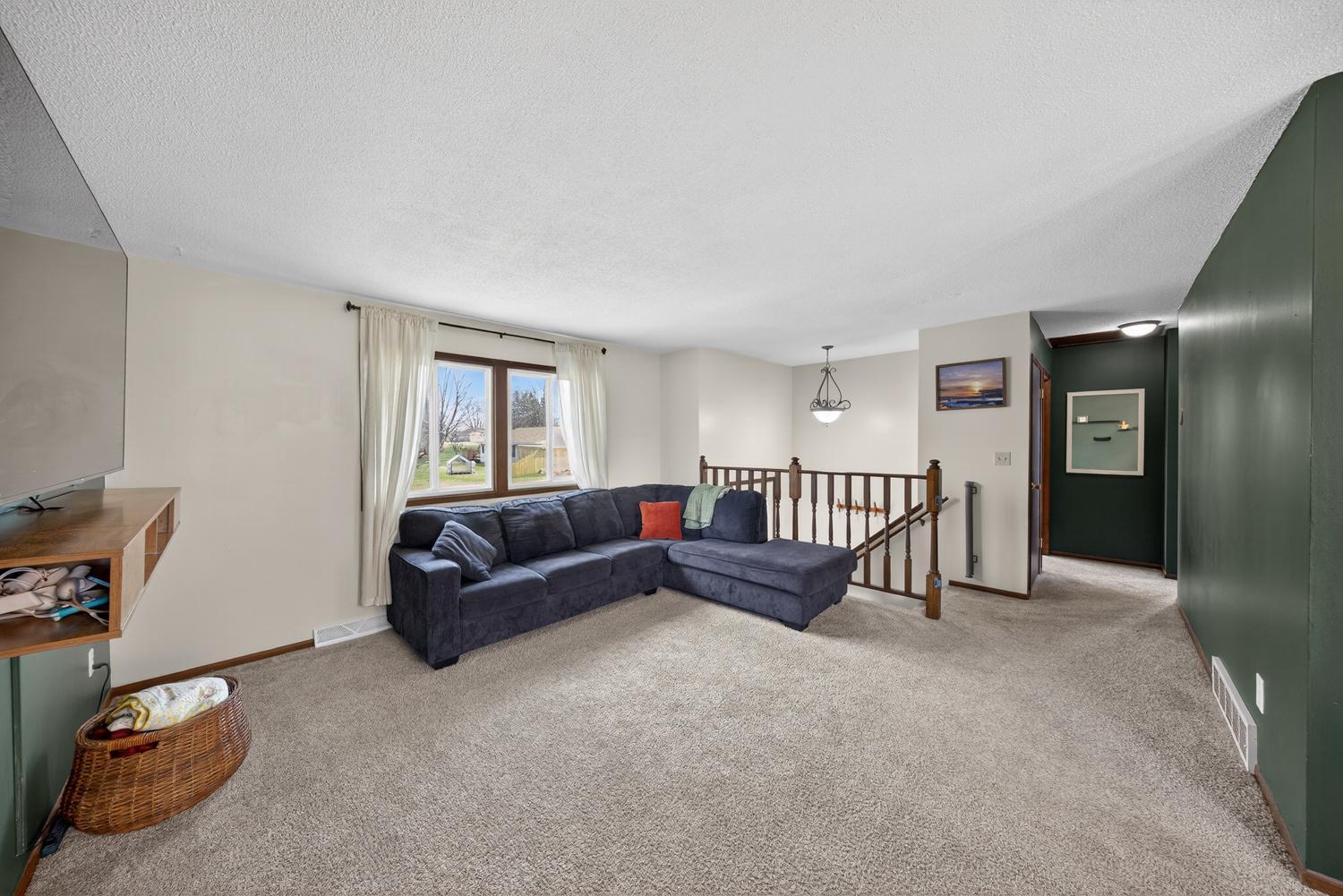 507 3rd Avenue Southwest Kasson, MN 55944 - Photo 16 of 41