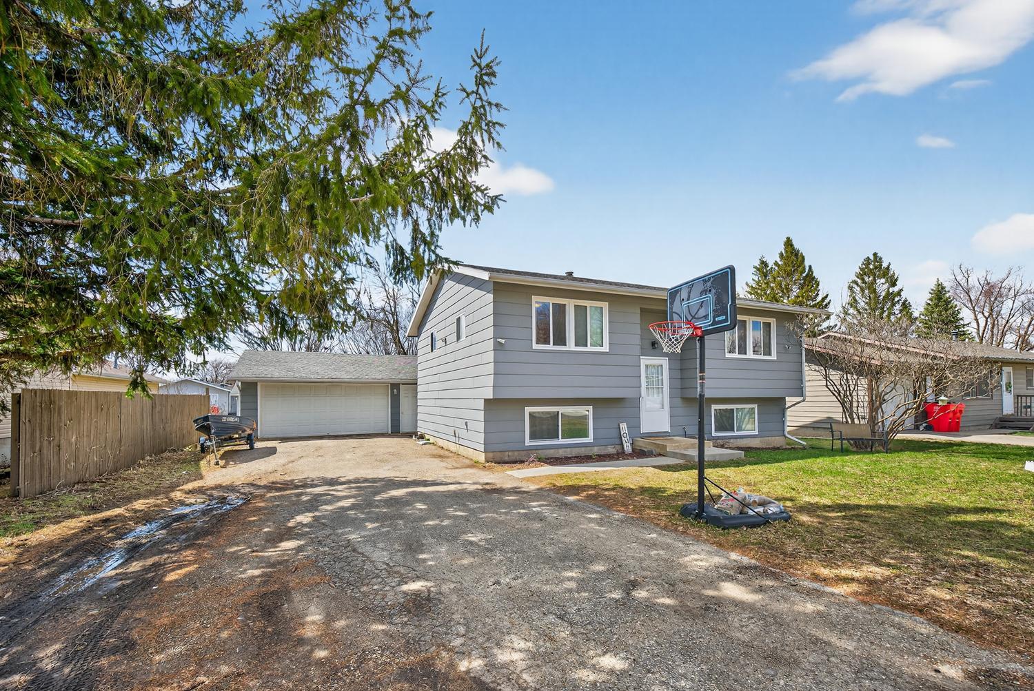 507 3rd Avenue Southwest Kasson, MN 55944 - Photo 2 of 41