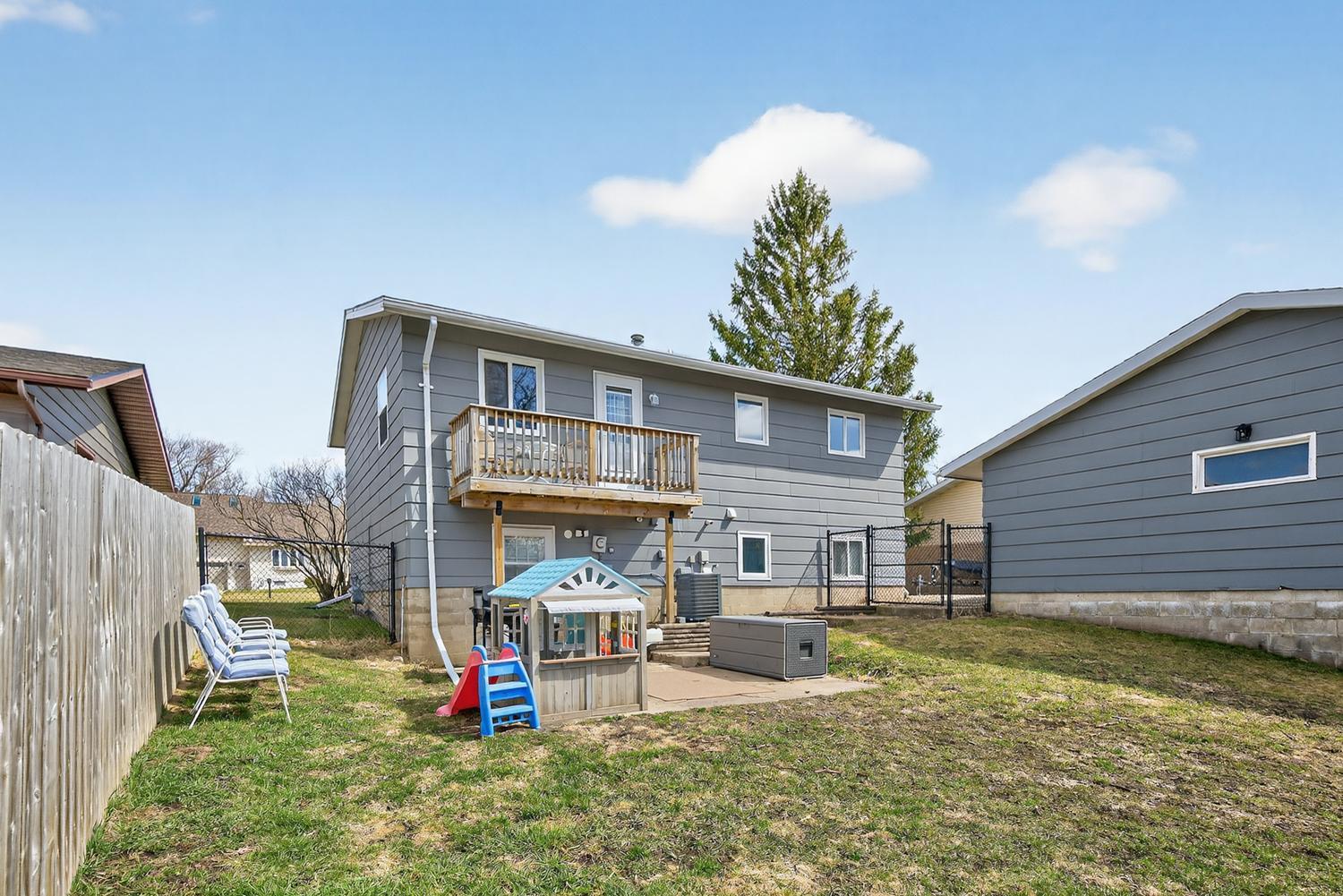 507 3rd Avenue Southwest Kasson, MN 55944 - Photo 6 of 41