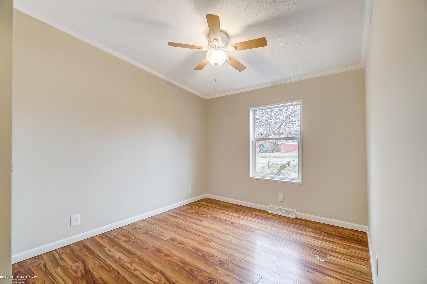 43231 Willow Road New Boston, MI 48164 - Photo 27 of 36 50102744-26.JPG