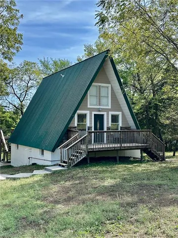 $259,000 | 97 Sugar Lake Drive, Mound City, KS 66056