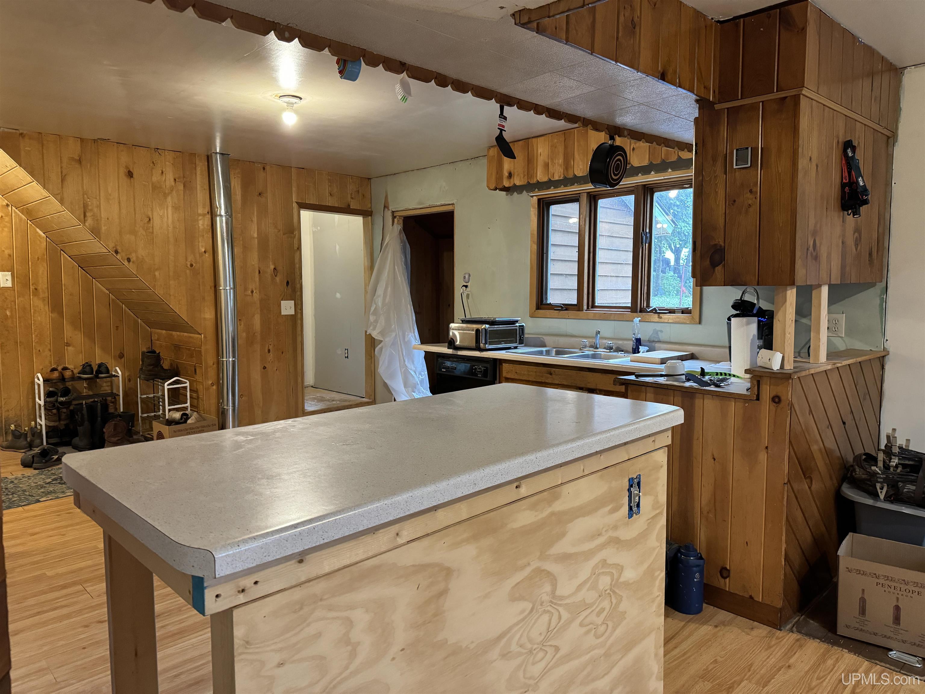 237 Cliff Street Mohawk, MI 49950 - Photo 8 of 40 Gallery Image 8