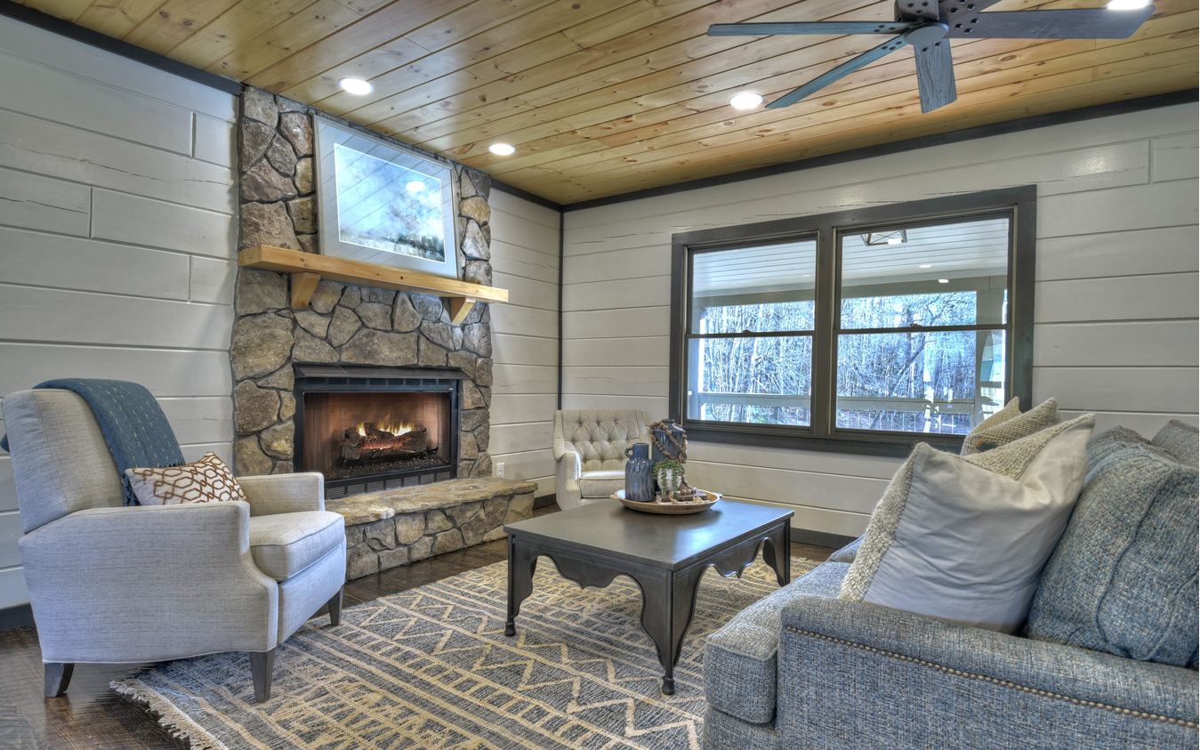 50 Cox Circle Blue Ridge, GA 30513 - Photo 5 of 66 Additional View