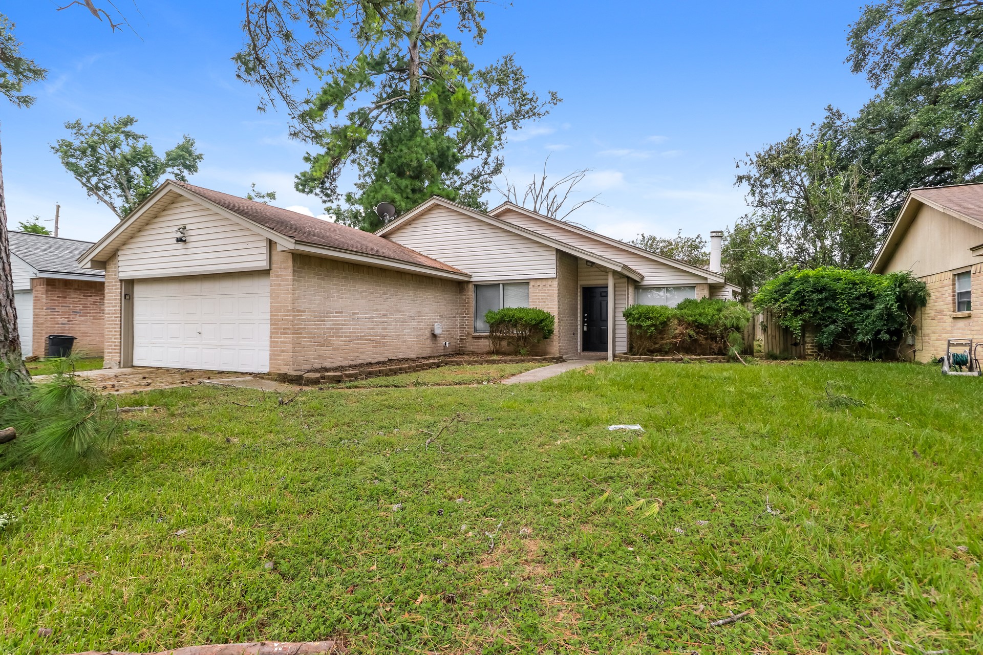 22319 Meadowrock Drive Spring, TX 77389 - Photo 2 of 18
