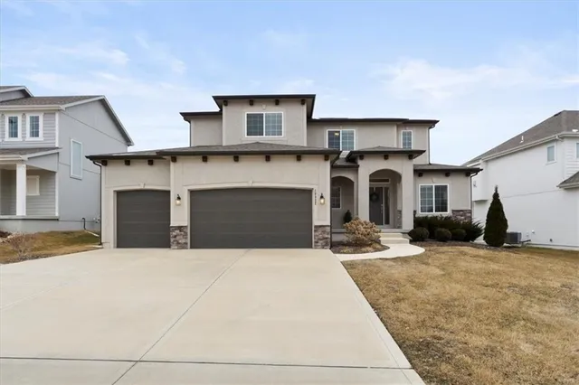 $609,000 | 13322 181st Court, Overland Park, KS 66013