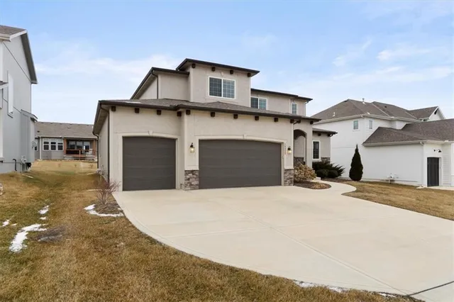 $609,000 | 13322 181st Court, Overland Park, KS 66013