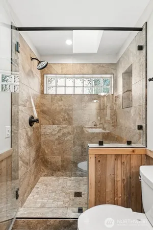 $599,000 | 390 East Emerald Lake Drive, Grapeview, WA 98546
