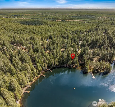 $599,000 | 390 East Emerald Lake Drive, Grapeview, WA 98546