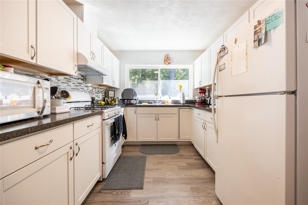 749 Northwest 34th Street Gainesville, FL 32607 - Photo 15 of 40