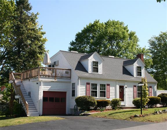 10 Elmhurst Road Stoneham, MA 02180 - Photo 1 of 19 Gallery Image 1