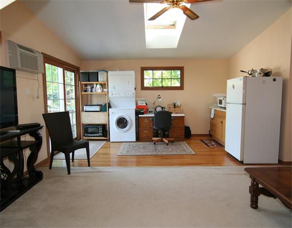 10 Elmhurst Road Stoneham, MA 02180 - Photo 15 of 19 Gallery Image 15