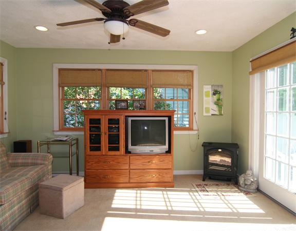 10 Elmhurst Road Stoneham, MA 02180 - Photo 8 of 19 Gallery Image 8
