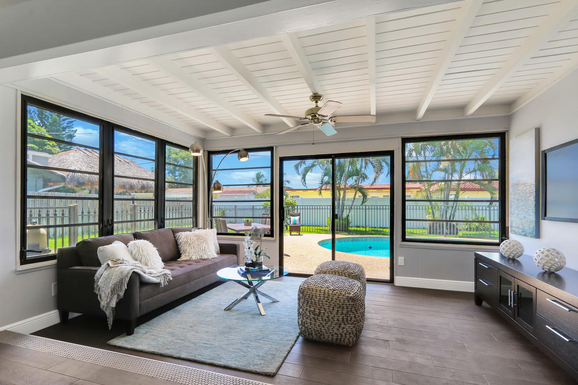 1290 Southwest 4th Street Boca Raton, FL 33486 - Photo 9 of 20 family room