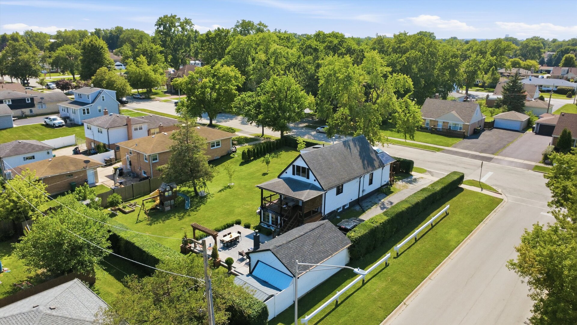 10801 Menard Avenue Chicago Ridge, IL 60415 - Photo 4 of 43 Gallery Image 4