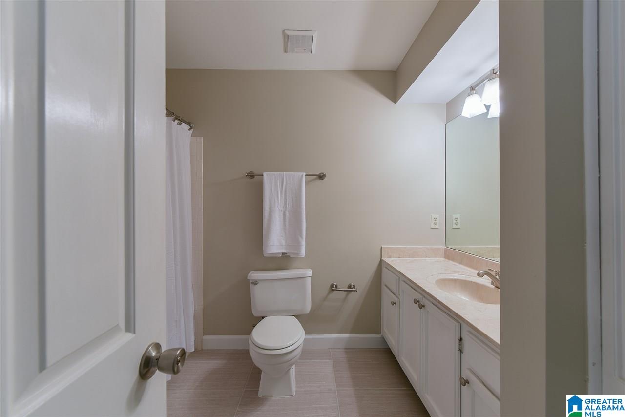710 Gables Drive, Unit 710 Birmingham, AL 35244 - Photo 30 of 40