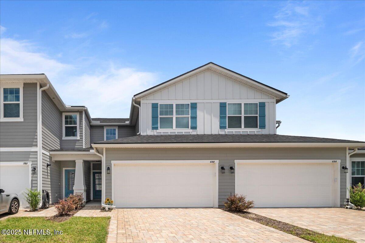 698 Cherry Elm Dr St