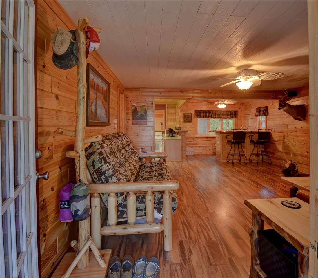 1818 Arbor Road Lake, MI 48632 - Photo 5 of 29 1862251-4.JPG