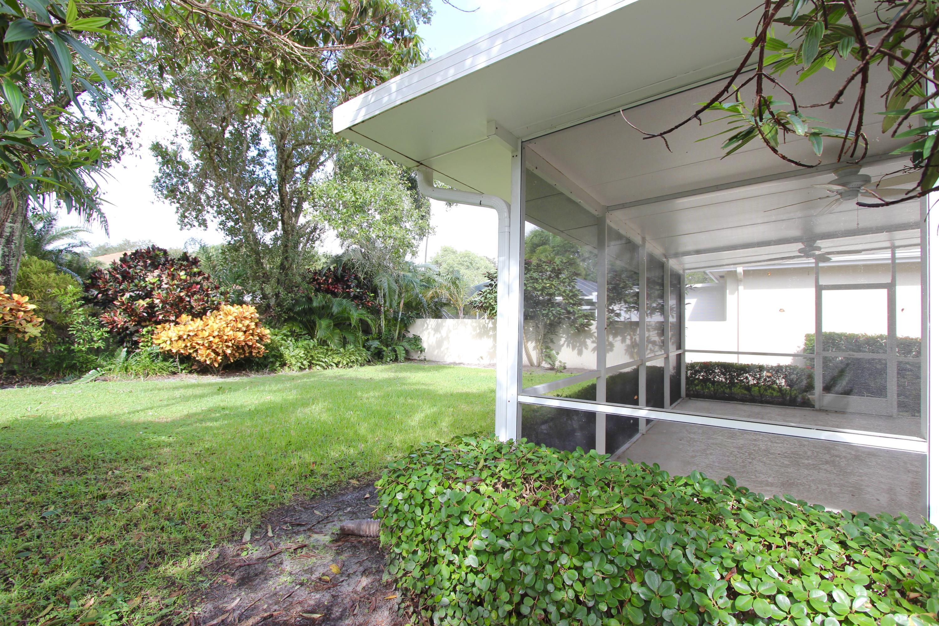 117 Hampton Circle Jupiter, FL 33458 - Photo 38 of 42 IMG_1537