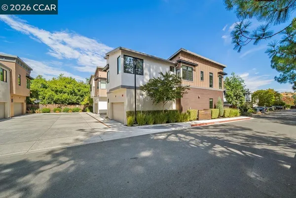 $1,699,000 | 44 Analisa Lane, Walnut Creek, CA 94596
