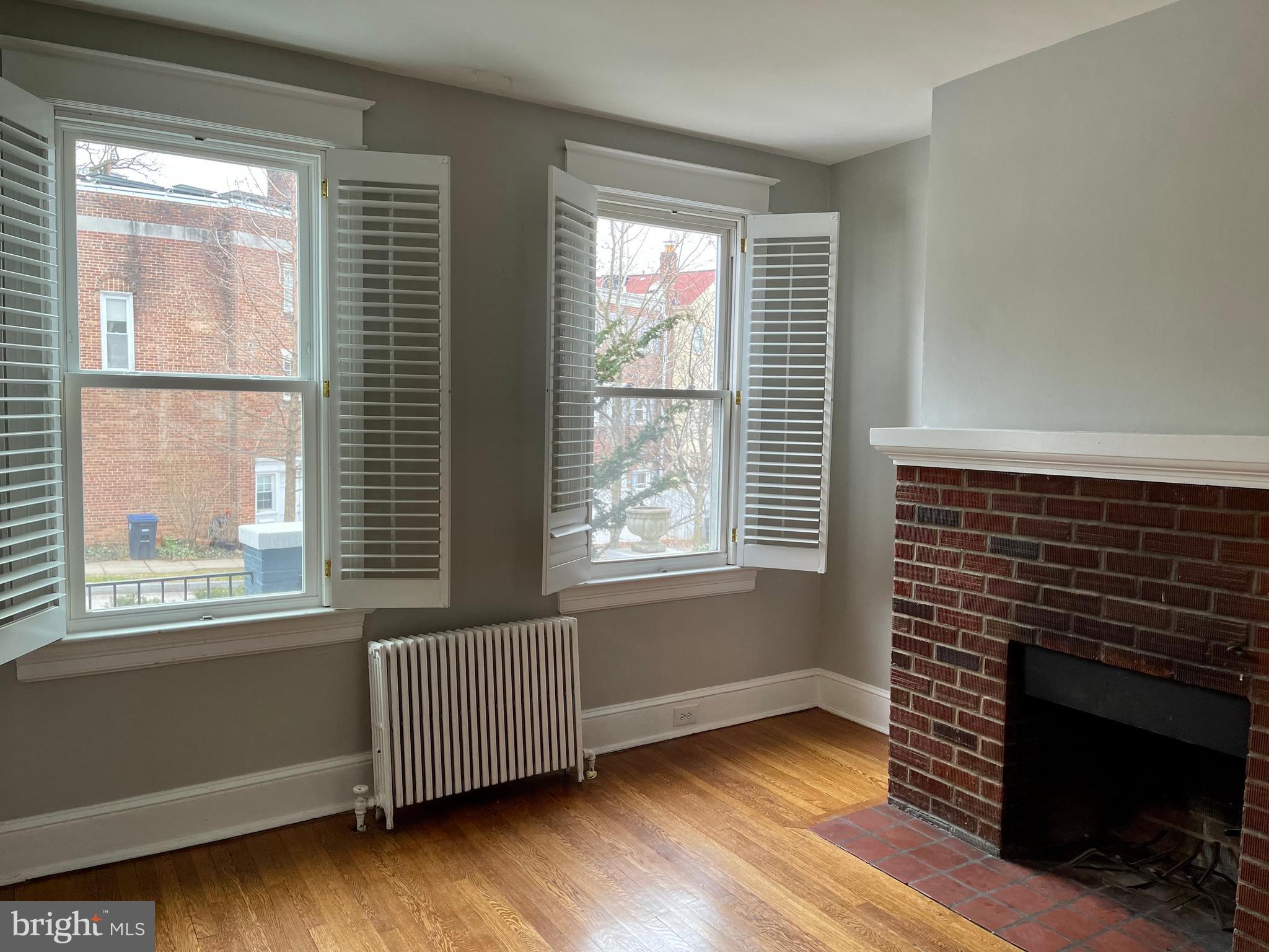 2124 37th Street Northwest Washington, DC 20007 - Photo 4 of 29