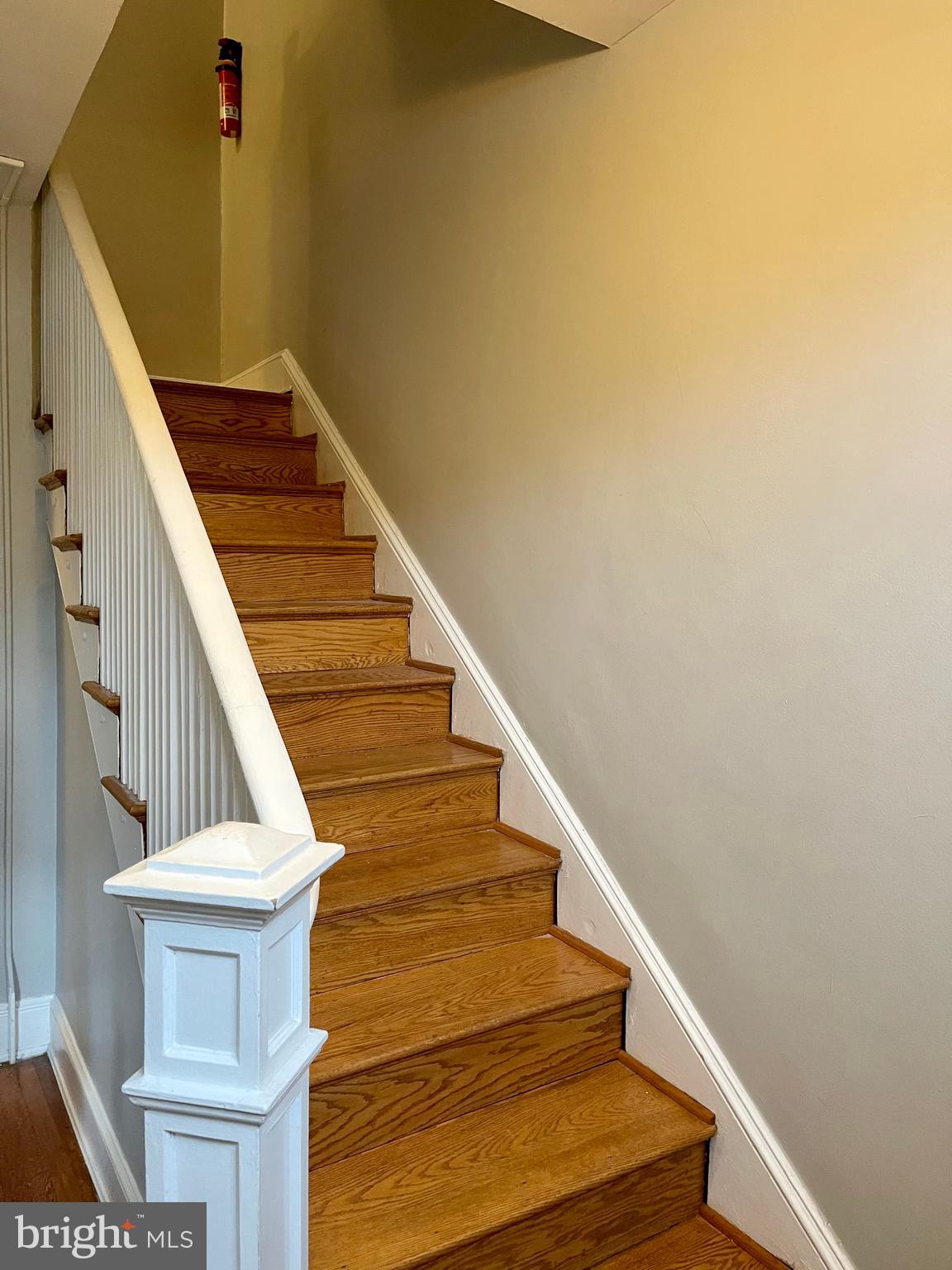 2124 37th Street Northwest Washington, DC 20007 - Photo 8 of 29