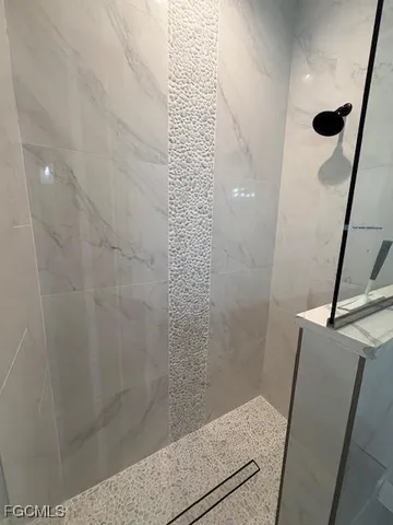 $1,299,000 | 622 Northwest 38th Place, Cape Coral, FL 33993