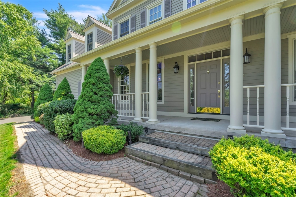 51 Tanglewood Road Amherst, MA 01002 - Photo 2 of 42 Gallery Image 2