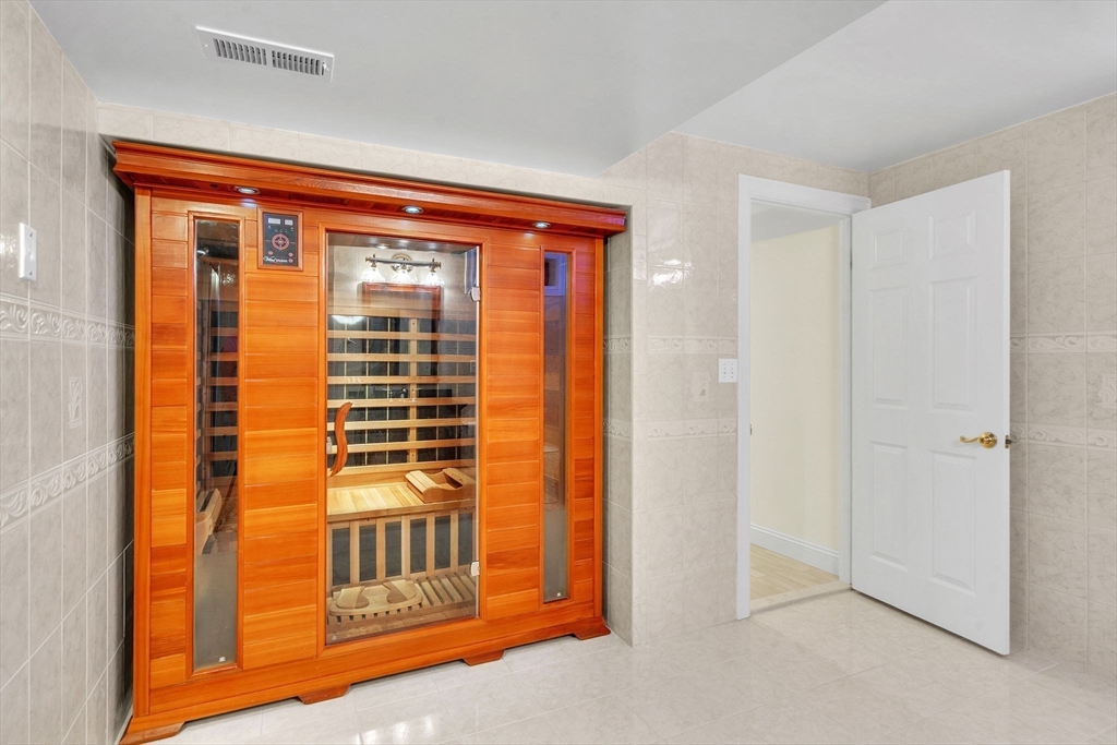 51 Tanglewood Road Amherst, MA 01002 - Photo 31 of 42 Gallery Image 31
