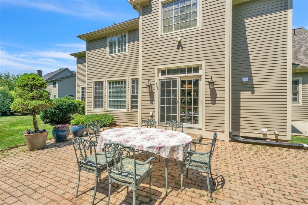 51 Tanglewood Road Amherst, MA 01002 - Photo 38 of 42 Gallery Image 38