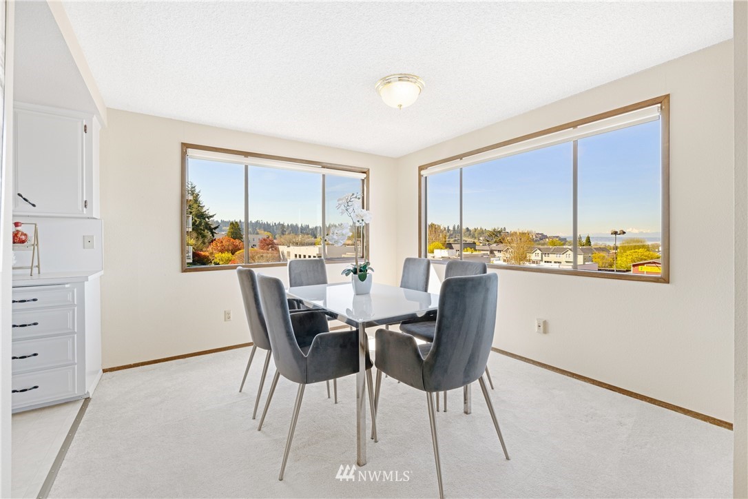 523 Maple Street, Unit 101 Edmonds, WA 98020 - Photo 14 of 40 Gallery Image 14