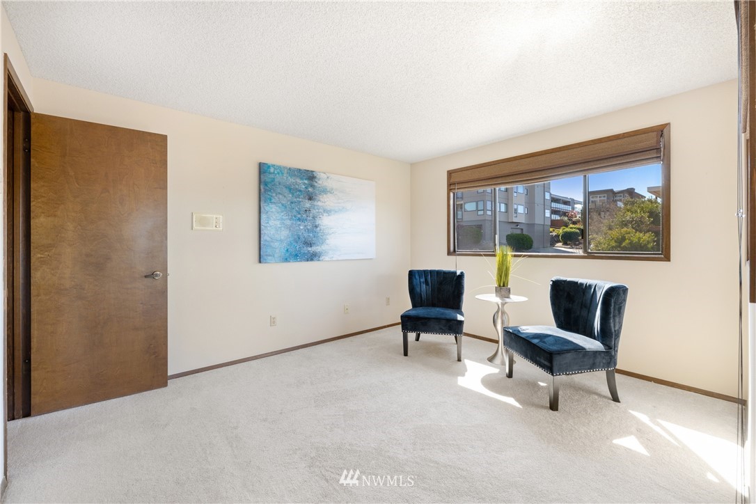 523 Maple Street, Unit 101 Edmonds, WA 98020 - Photo 25 of 40 Gallery Image 25