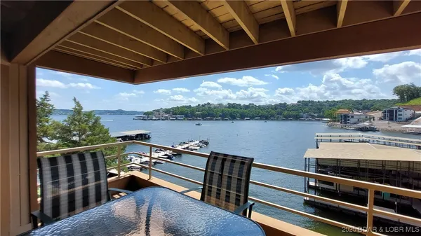 $305,000 | 98 Cedar Court, Unit 1B, Lake Ozark, MO 65049