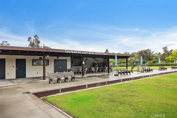 a view of a park with a fountain