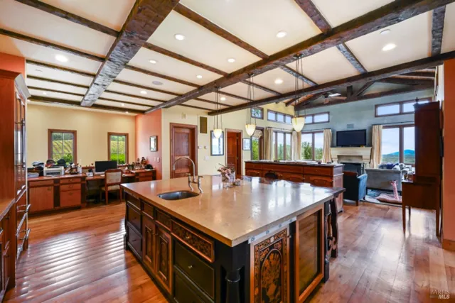 $13,900,000 | 25500 River Road, Cloverdale, CA 95425