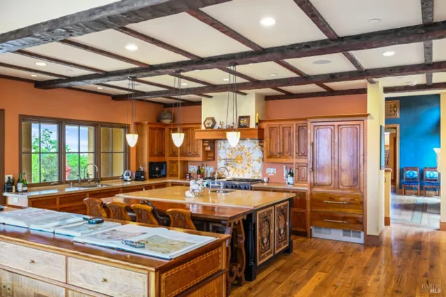 $13,900,000 | 25500 River Road, Cloverdale, CA 95425