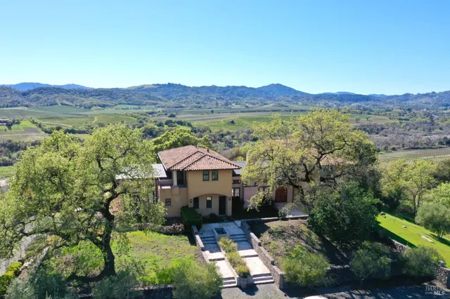 $13,900,000 | 25500 River Road, Cloverdale, CA 95425