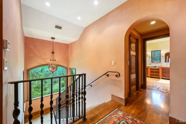 $13,900,000 | 25500 River Road, Cloverdale, CA 95425