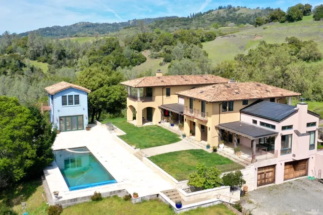 $13,900,000 | 25500 River Road, Cloverdale, CA 95425