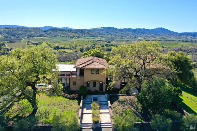 $13,900,000 | 25500 River Road, Cloverdale, CA 95425