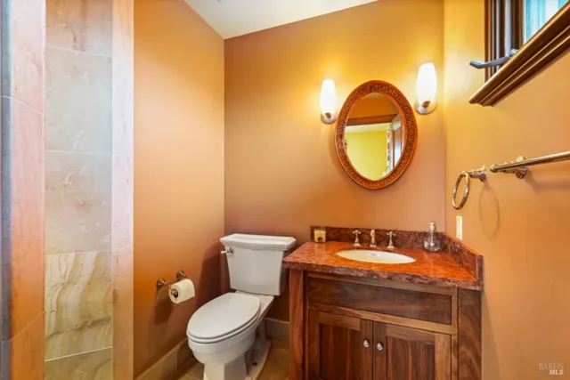 $13,900,000 | 25500 River Road, Cloverdale, CA 95425