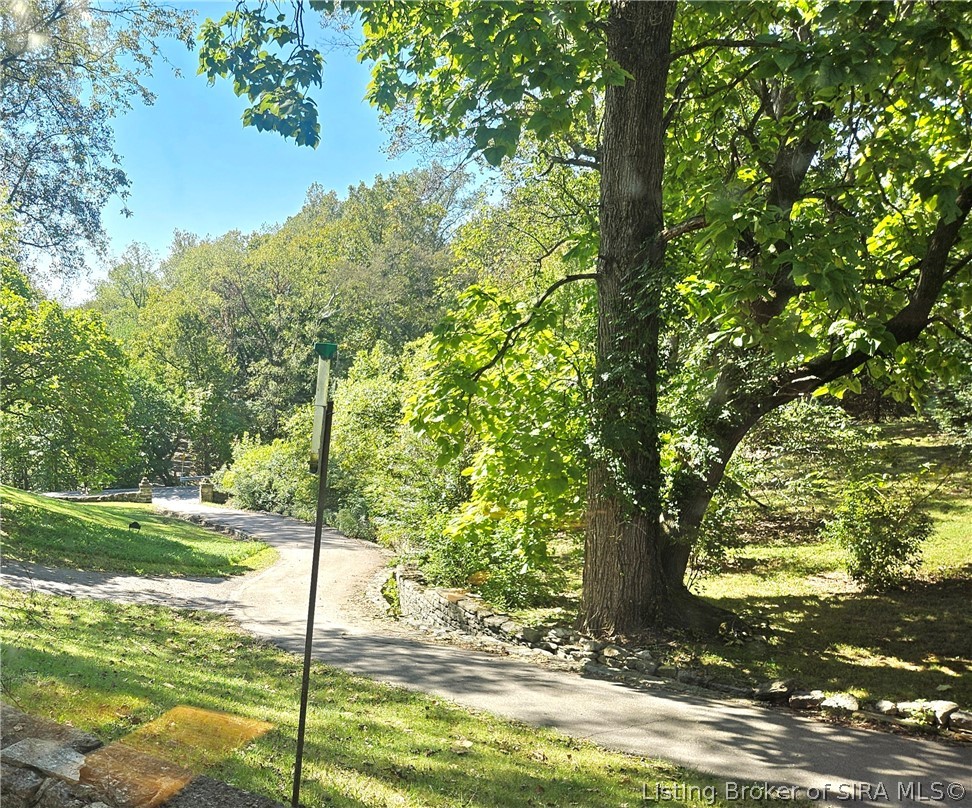 1046 Michigan Road Madison, IN 47250 - Photo 2 of 13