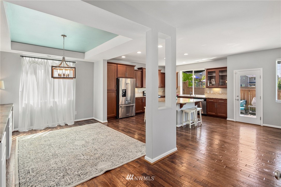 3904 177th Street Southeast Bothell, WA 98012 - Photo 6 of 26 Gallery Image 6